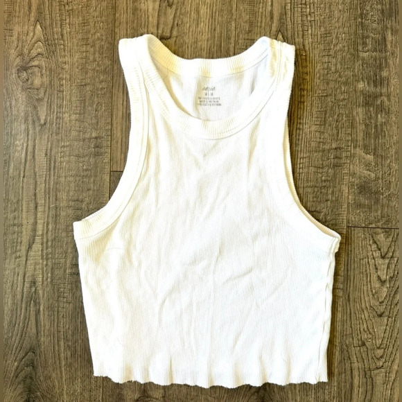 Aerie Free Spirit White Ribbed Crop Tank - Picture 2 of 4